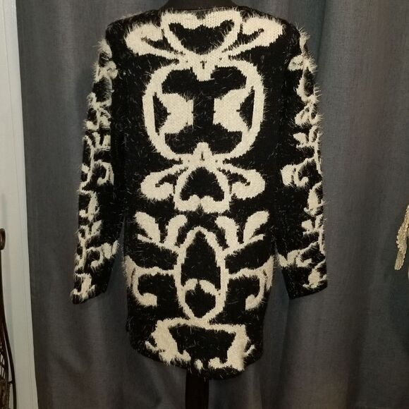 Cardigan Sisters Eyelash open front sweater jacket sz med Pre-owned - Picture 3 of 6